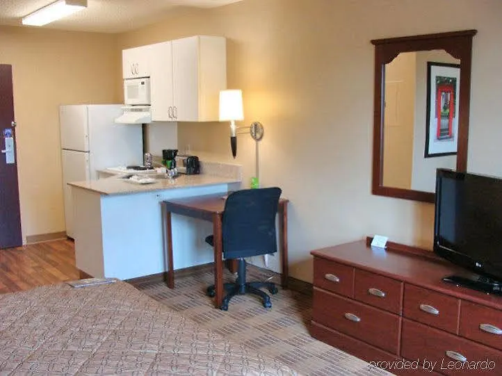 Extended Stay America Suites - Elizabeth - Newark Airport 2*,