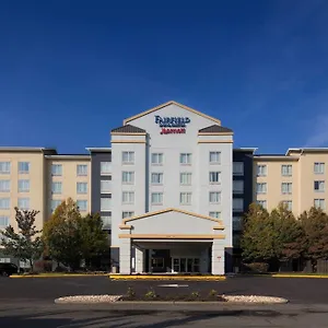 Hotel Fairfield & By Marriott Liberty International Airport