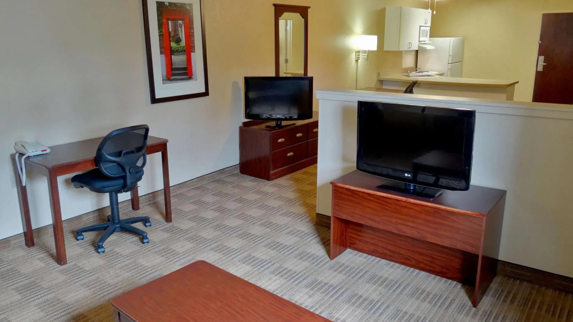 Extended Stay America Suites - Elizabeth - Newark Airport Hotel