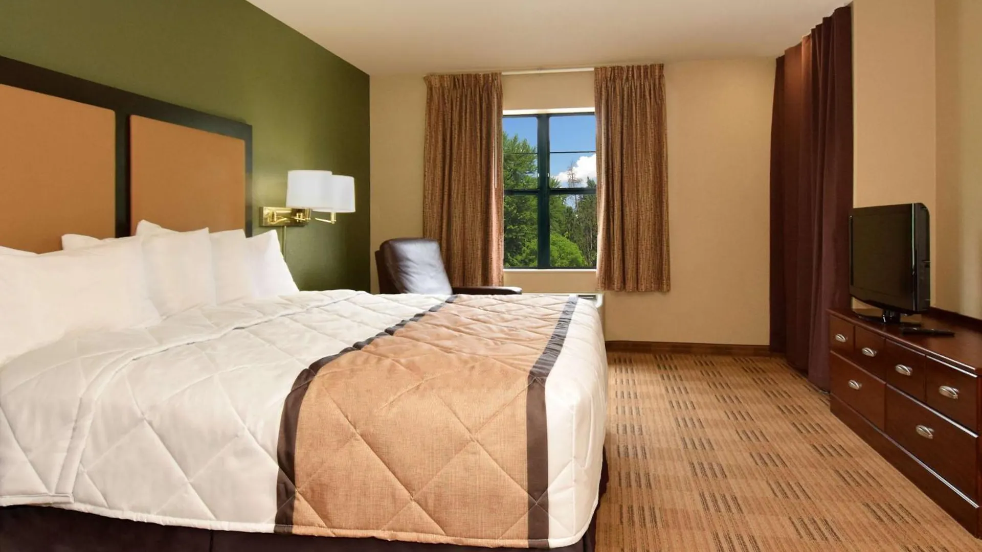 Extended Stay America Suites - Elizabeth - Newark Airport 2*,  United States